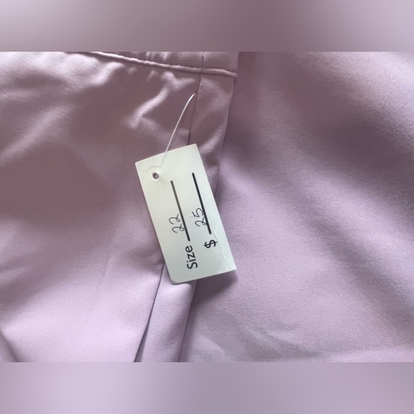 PRETTY LITTLE THING plus size lavender wide leg pants! - Picture 12 of 13